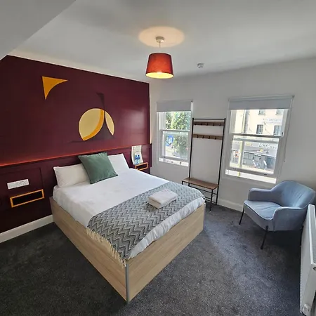 Mary Mullen's Eyre Square. Bed and Breakfast *